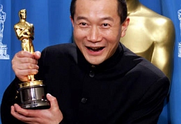 Тань Дунь с премией Оскар