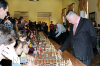 Анатолий Карпов