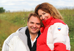 Александр Добронравов с женой