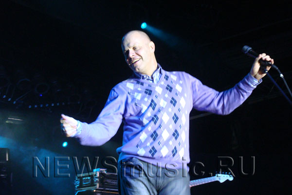 Алексей Кортнев поздравил артистов