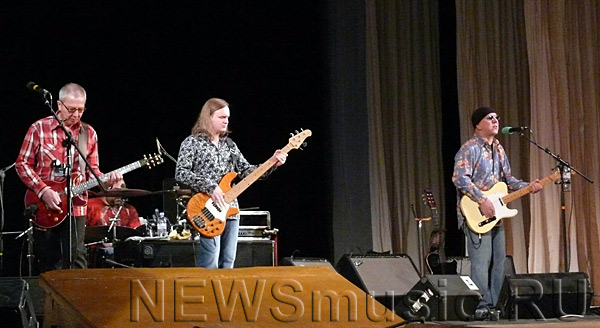 Группа «Воскресение» (Алексей Романов, Андрей Сапунов, Алексей Коробков и Дмитрий Леонтьев)