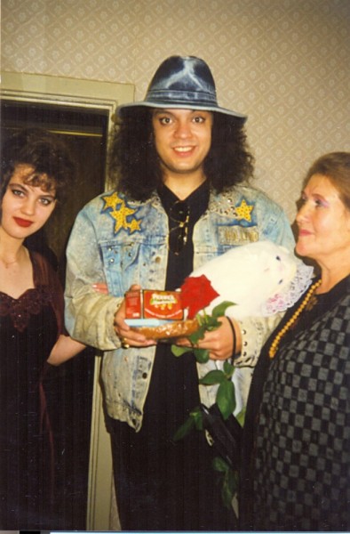 Юный Филипп и его поклонница Эмма