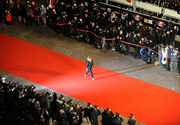 Mylene-Farmer-Red-Carpet-NRJ-Awards2011