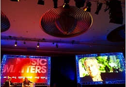 Music Matters 2011 Прямой телемост с Adam Clayton, басистом U2