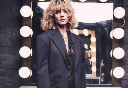 Миша Романова