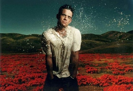 15 Robbie Williams