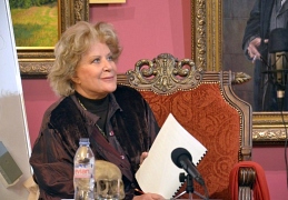 Елена Образцова