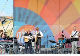 Евгений Ревнюк и Laber Band
