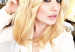 Виктория Дайнеко