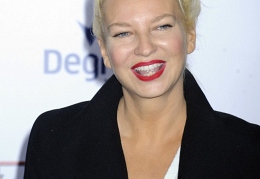 Sia