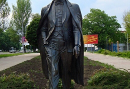 Пам'ятник Кобзону