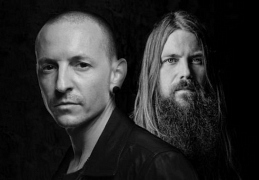 chester-bennington-mark-morton