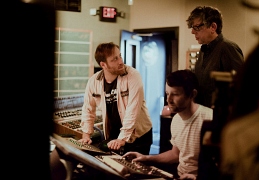Dan Auerbach, Patrick Carney &amp; Allen Parker @ EES - CREDIT Alysse Gafkjen-1