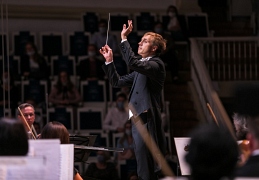 Госоркестр им. Светланова п/у Василия Петренко