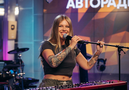 Рита Дакота запремьерила песню Лифт на Авторадио