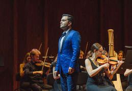 Концертную версию оперы Джоаккино Россини «Севильский цирюльник» привезли в Москву солисты, Нижегородский оркестр La Voce Strumentale и хор Нижегородского государственного академического театра оперы и балета им. Пушкина