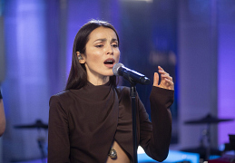 Сати Казанова спела на Авторадио2