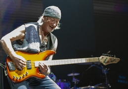 Басист Deep Purple Роджер Гловер