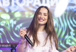 Виктория Дайнеко на Авторадио