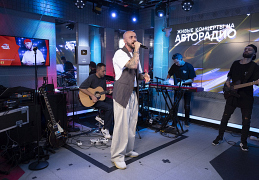 Рэпер спел хиты в шоу «Мурзилки Live»