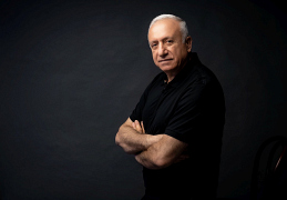 Гари Акопян