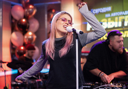 На «Авторадио» устроили бенефис Чеботиной