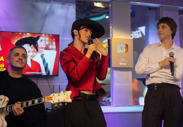 Катя Iowa и Андрей Катиков