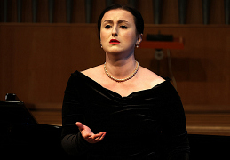 Меццо-сопрано Наталья Толстик