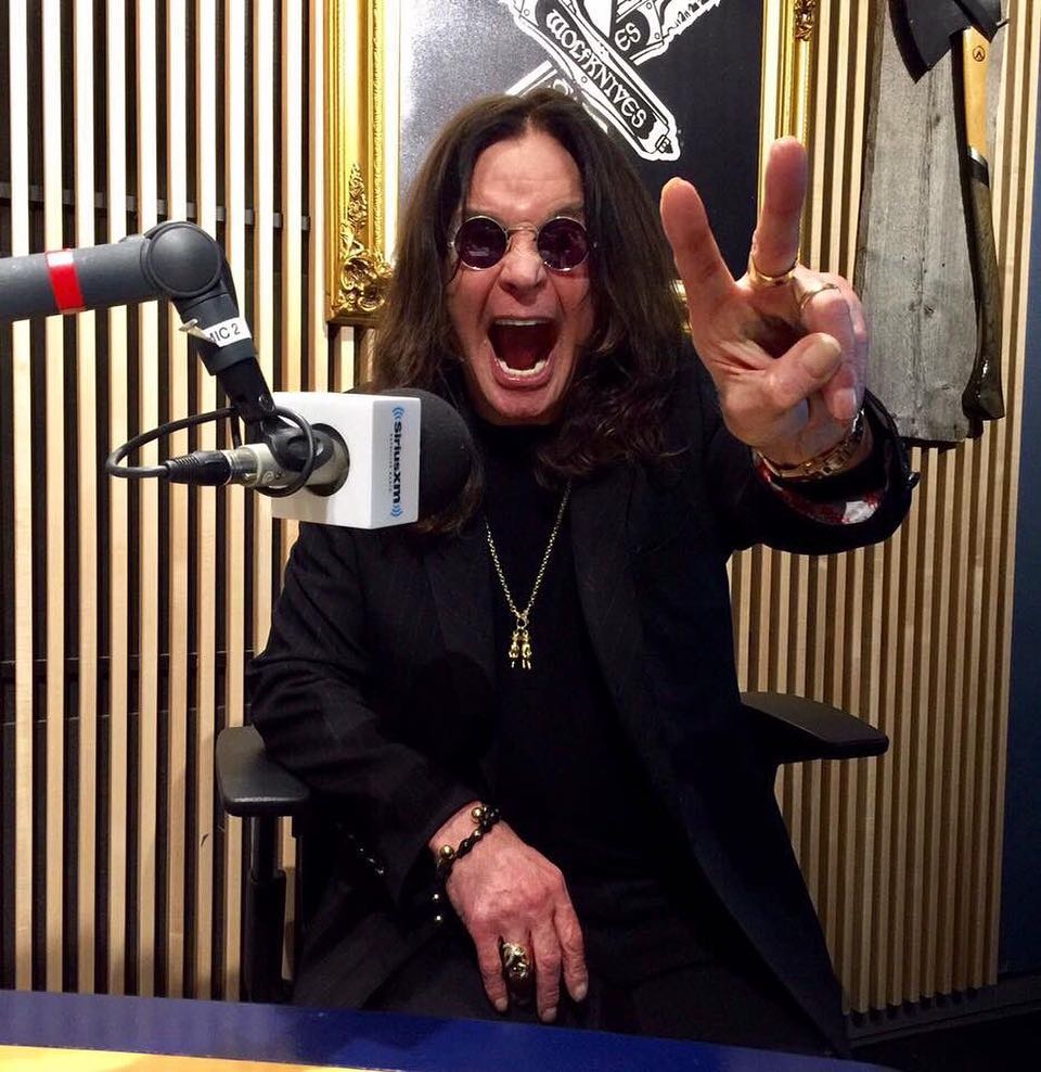 ozzyosbourne_53930317_2213416735639687_6253439918311507900_n.jpg