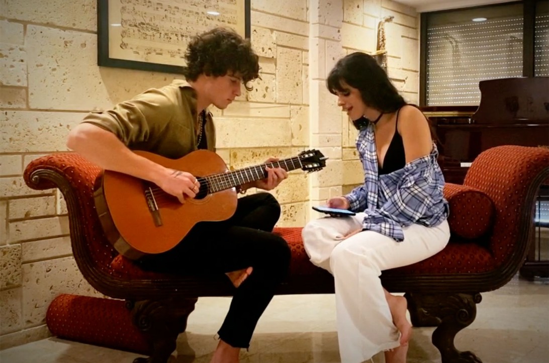 camila-cabello-shawn-mendes-IHeart-Living-Room-Concert-for-America-2020-billboard-1548-1585531785-1092x722.jpg