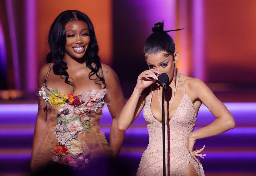 SZA & Doja Cat.jpg