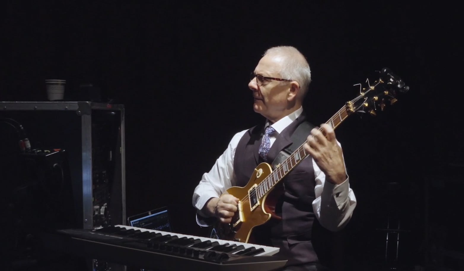 Robert_Fripp_5.jpg